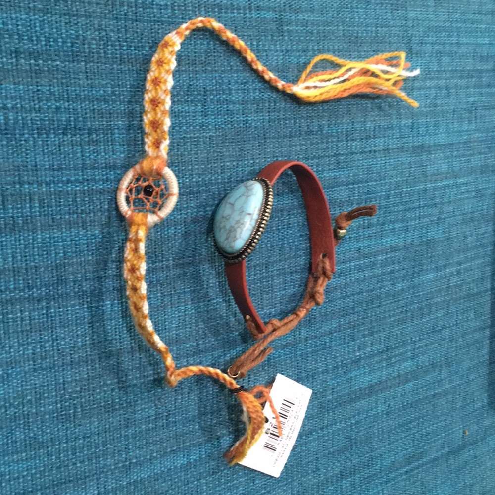 Bracelets - Picture 4 of 5